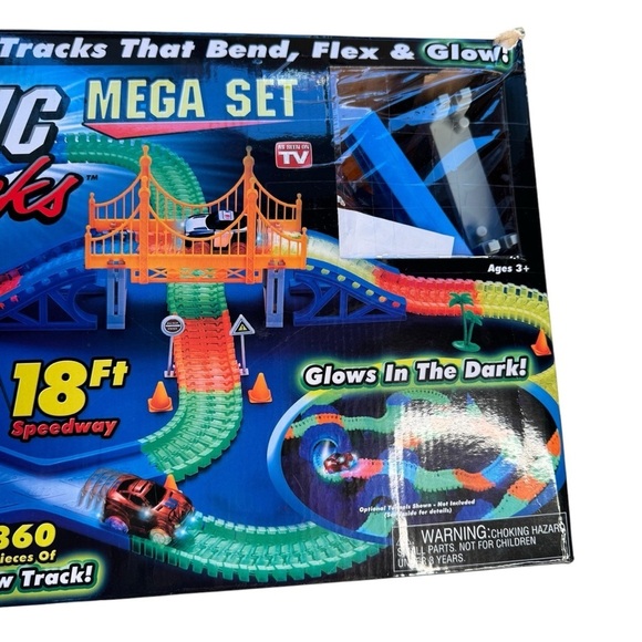 ⚡️Ontel TRACKSMEGA-MC4 Magic Tracks Race Mega Set 18 Ft - Picture 2 of 8